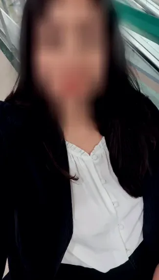 Fatima, 39