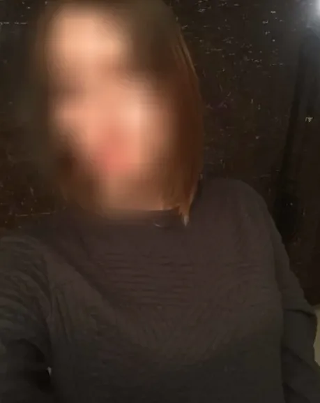 Nadia, 24