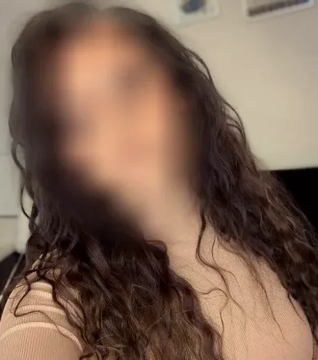 Pernille, 35