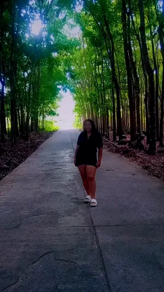 Victoria, 23